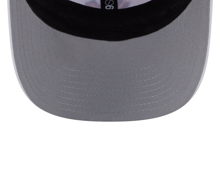 Chicago Cubs Walking Bear White 9Seventy Snapback Cap by New Era Caps NEW ERA CAP COMPANY INC